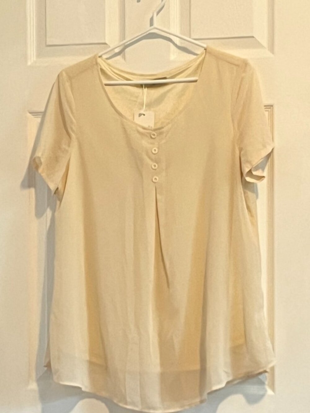 Cestyle medium cream coloured blouse